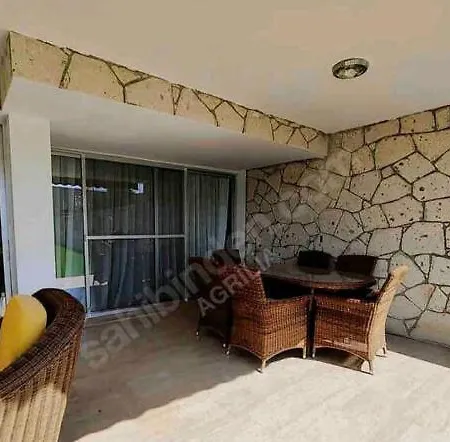 Alacati Da 3+1 Havuzlu 호텔